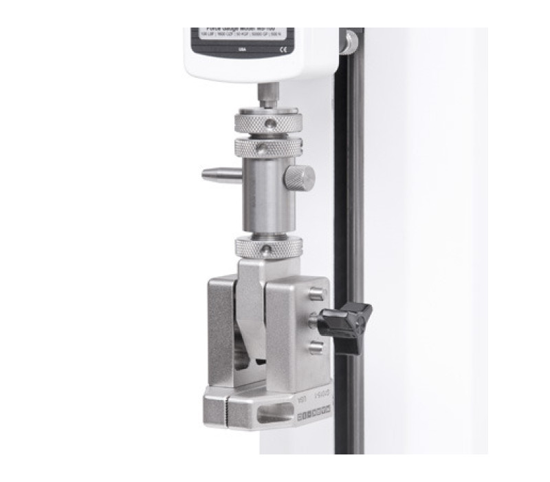 G1015-1 hangend aan een snelwissel eye-end-adapter voor het eenvoudig verwijderen/installeren van de handgreep en het voorkomen van rotatie.