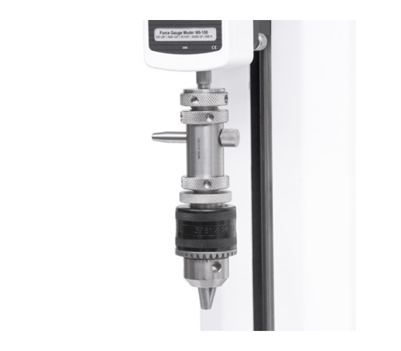 G1010 gemonteerd op een snel wisselbare eye-end-adapter zorgt voor eenvoudige verwijdering/installatie van de pin chuck en voorkomt rotatie tijdens het testen.