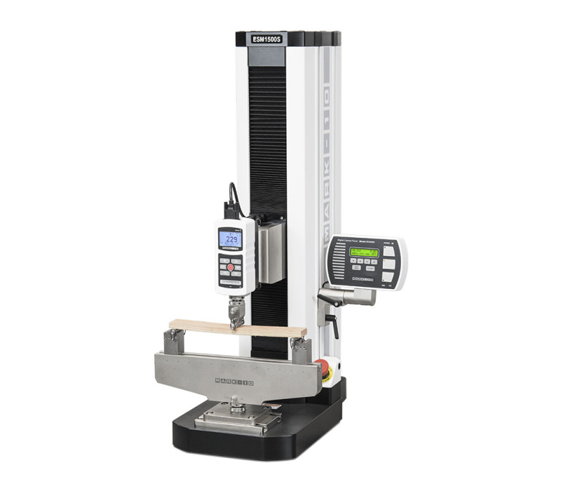Series-5 meter gemonteerd op een ESM1500SLC in een 3-punts buigtestopstelling