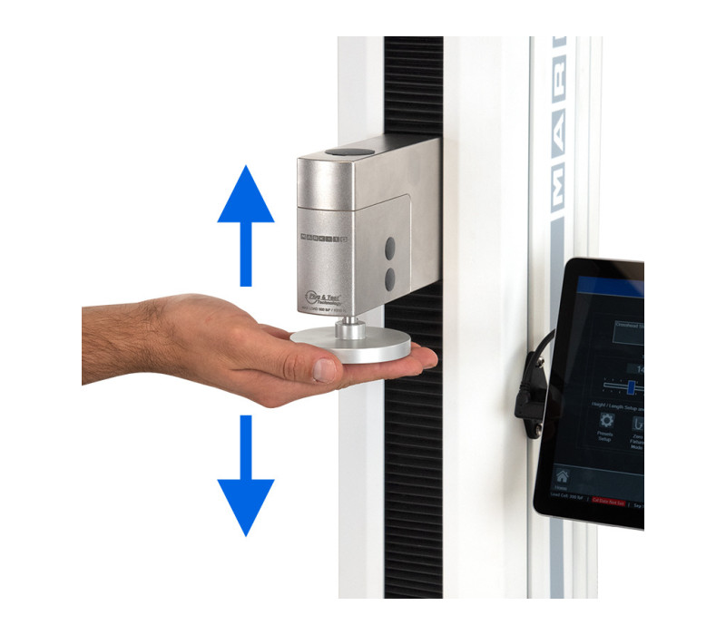 Met Mark-10's innovatieve FollowMe®-functie kan de gebruiker op de krachtsensor duwen en trekken om de kruiskop met de hand te verplaatsen. Gevoelig genoeg voor snelle positionering en fijne aanpassingen.

