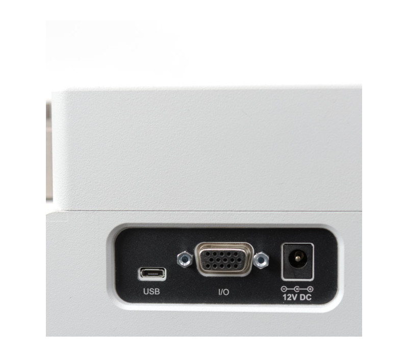 De WT-205 wordt gevoed door een AC adapter of oplaadbare batterij. Gegevens kunnen worden verzonden via USB, RS-232, Mitutoyo (Digimatic) en analoge uitgangen.