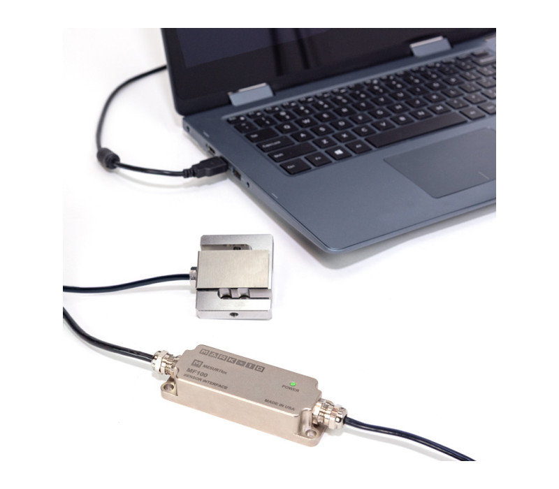 MF100 aangesloten op een sensor en een laptop